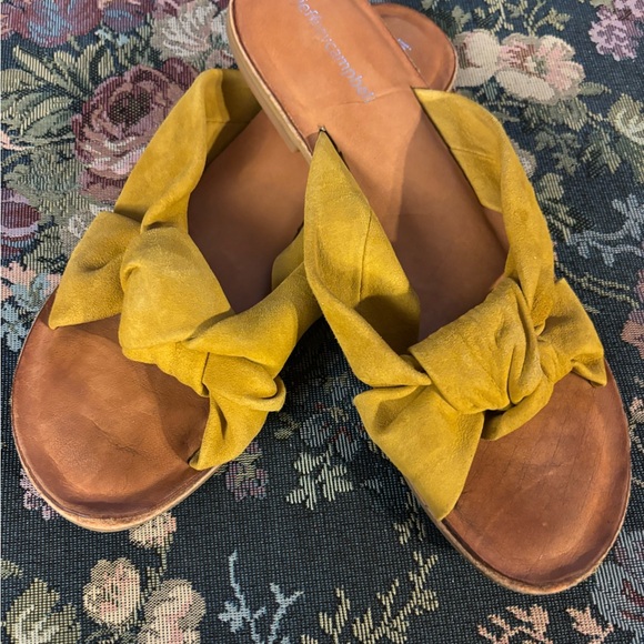 JEFFERY CAMPBELL Mustard Suede Knot Sandals Size US8 EU39 - Picture 5 of 7